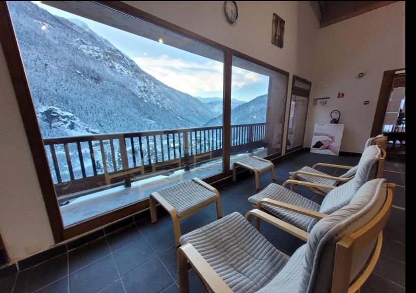& Confort Orelle-3 Vallees Apartment *